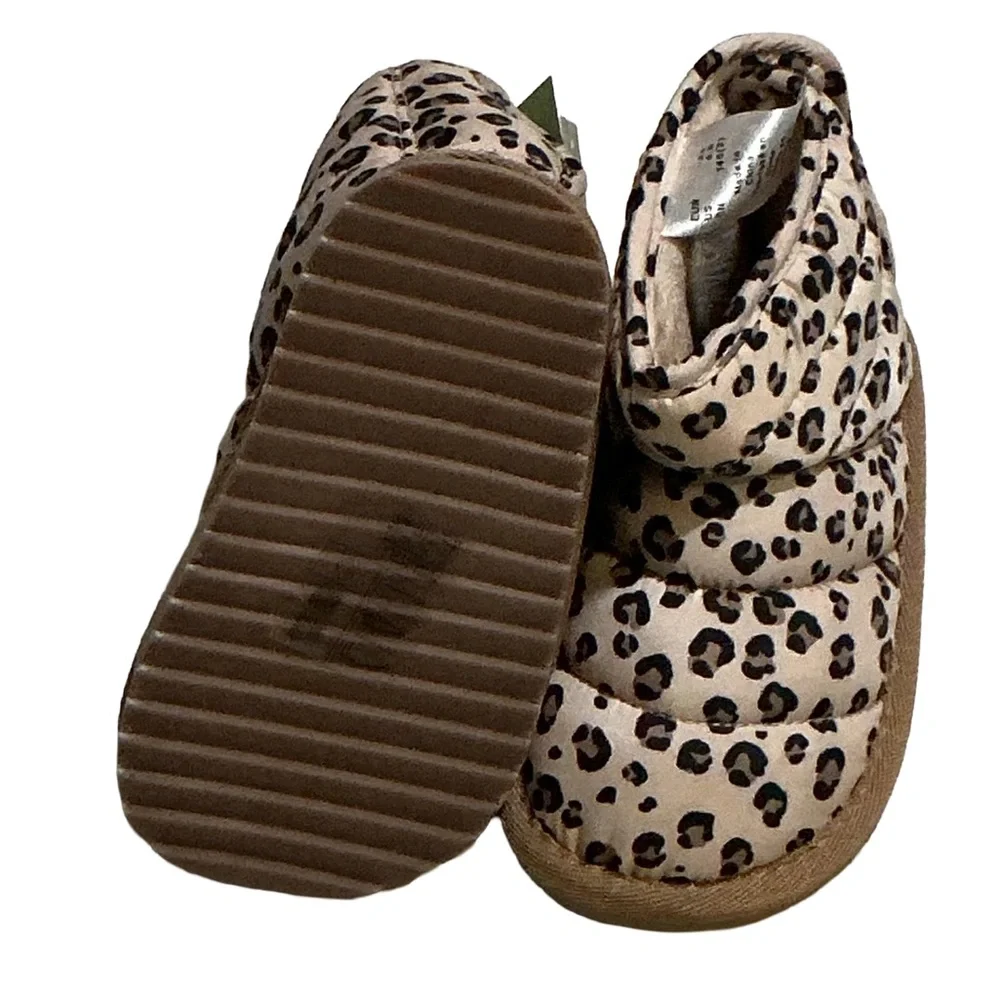 NWT H&M Kids Quilted Padded Faux Fur Boots - Size 6.5 - Leopard Print